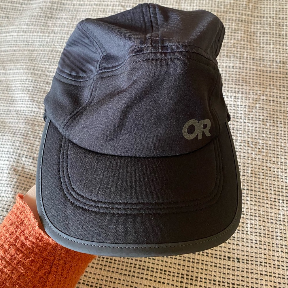 Outdoor research hat